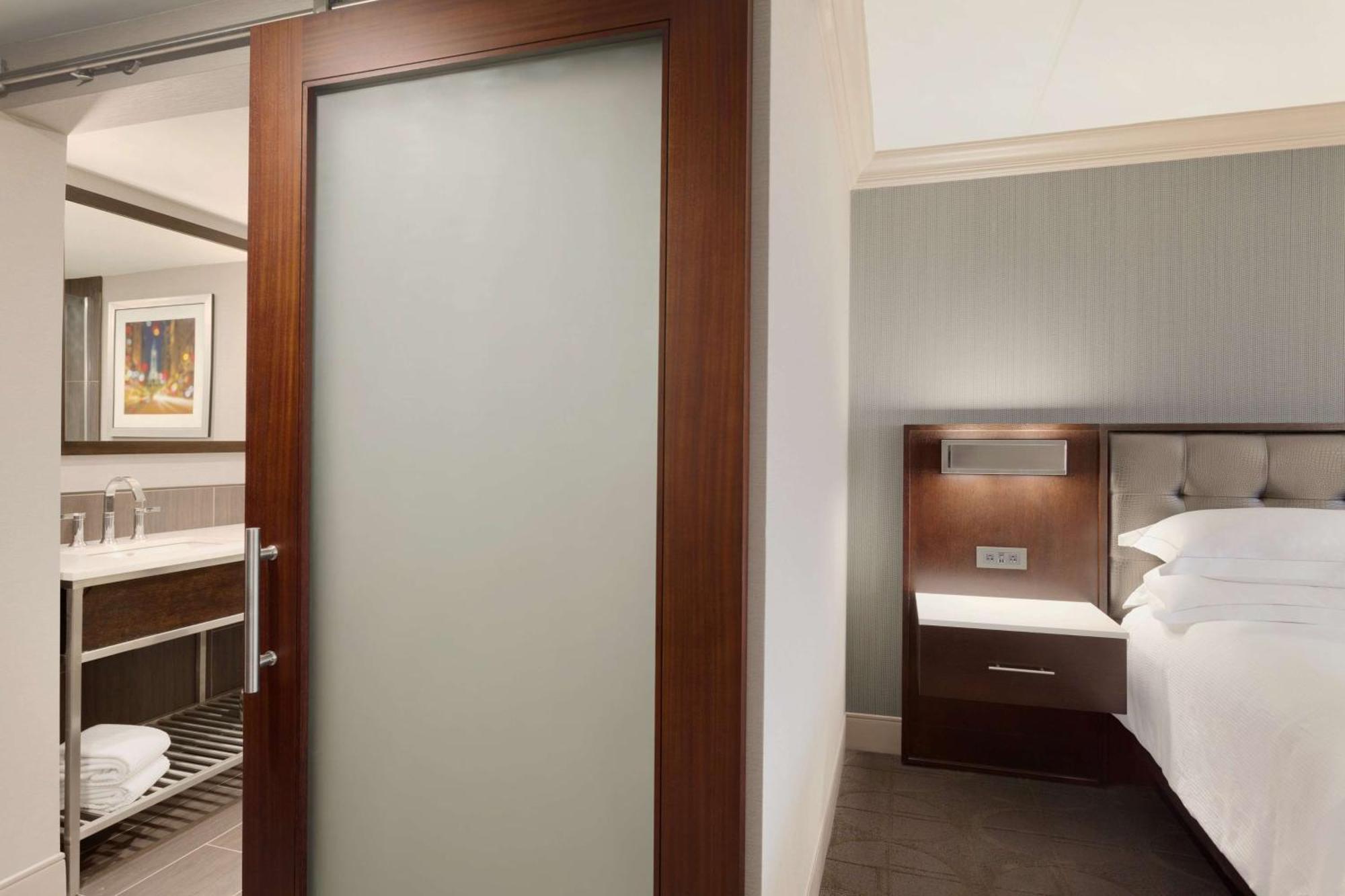 Hilton Philadelphia City Avenue Eksteriør bilde