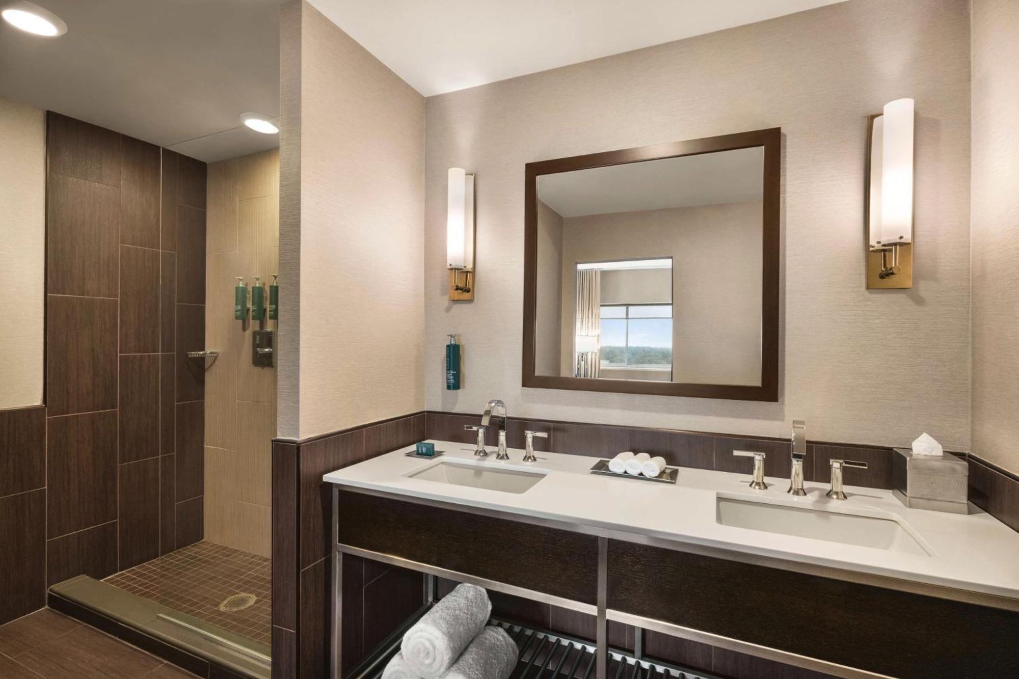 Hilton Philadelphia City Avenue Eksteriør bilde